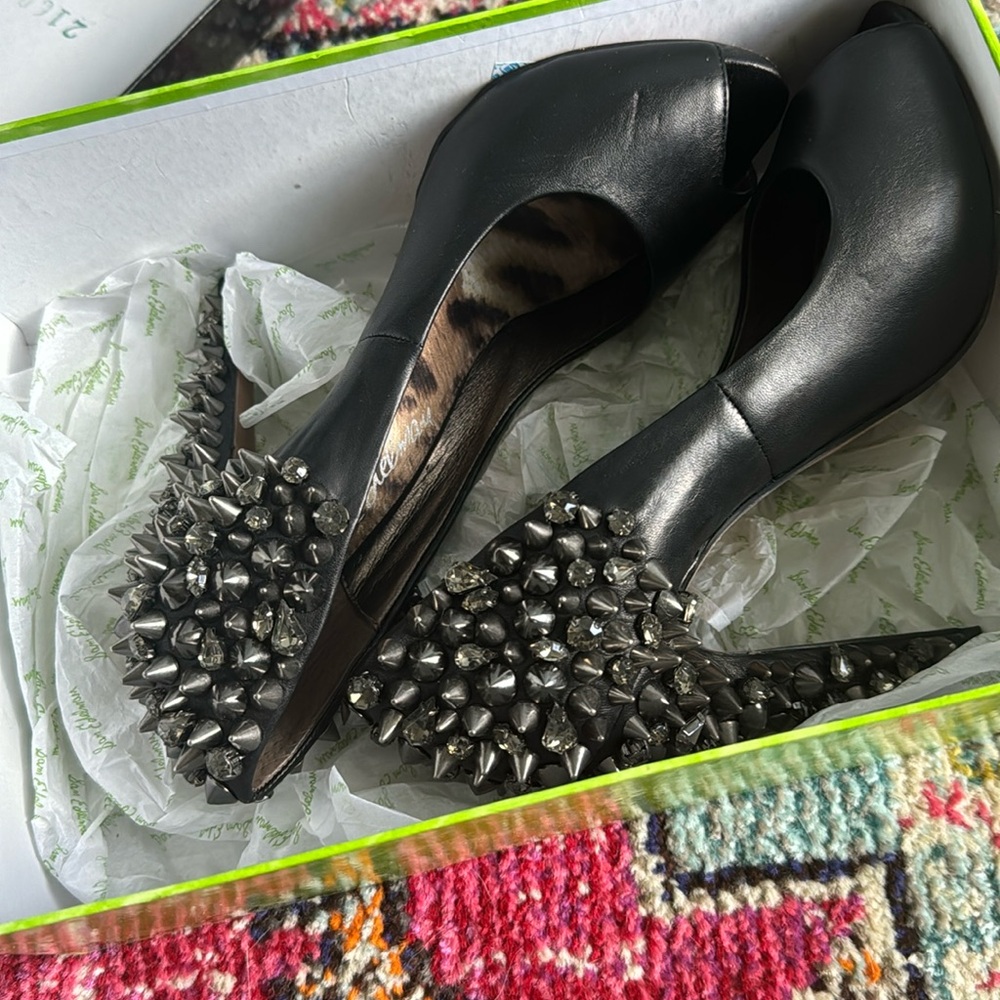 Sam Edelman heal studded